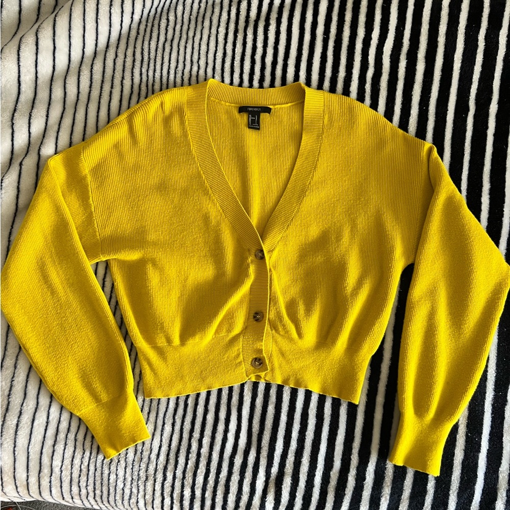 Forever 21 Cropped Sweater - Yellow/Green